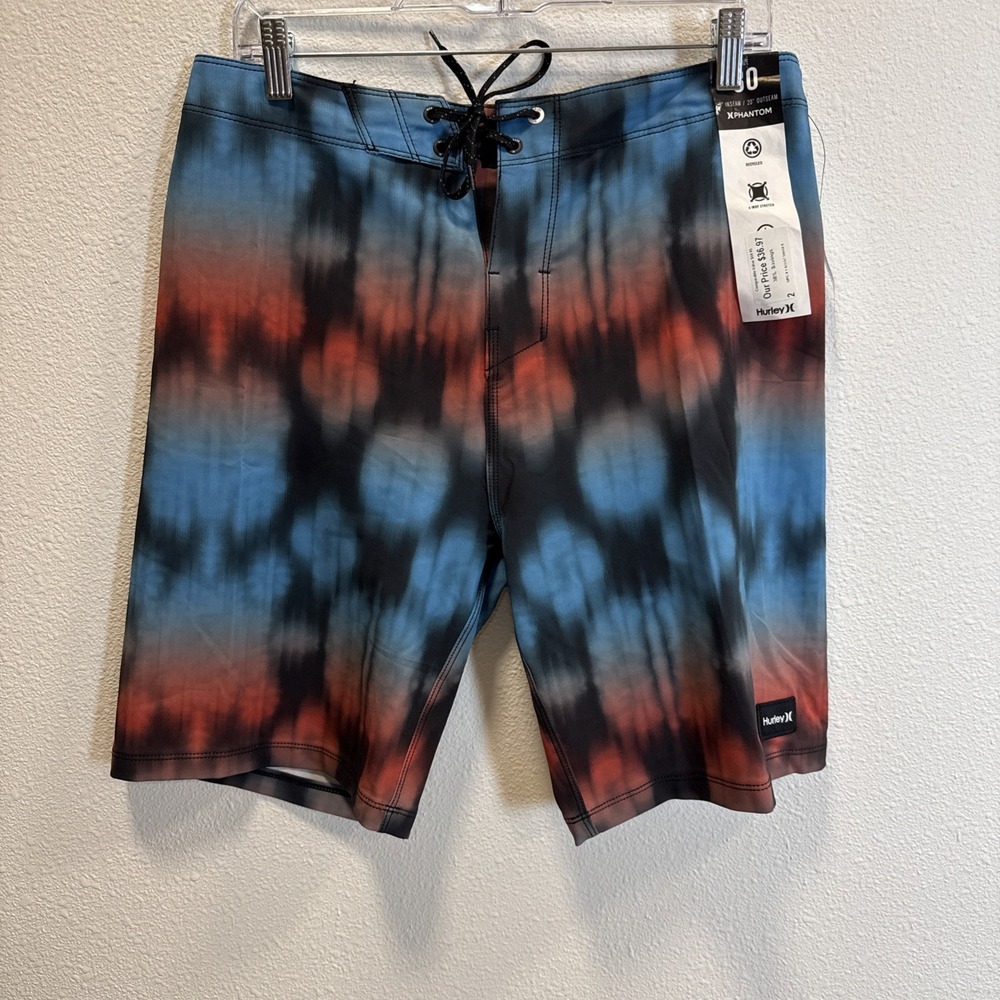 Hurley Phantom Eco Weekender Board Shorts 9" Inseam 30 NWT Blue Geometric